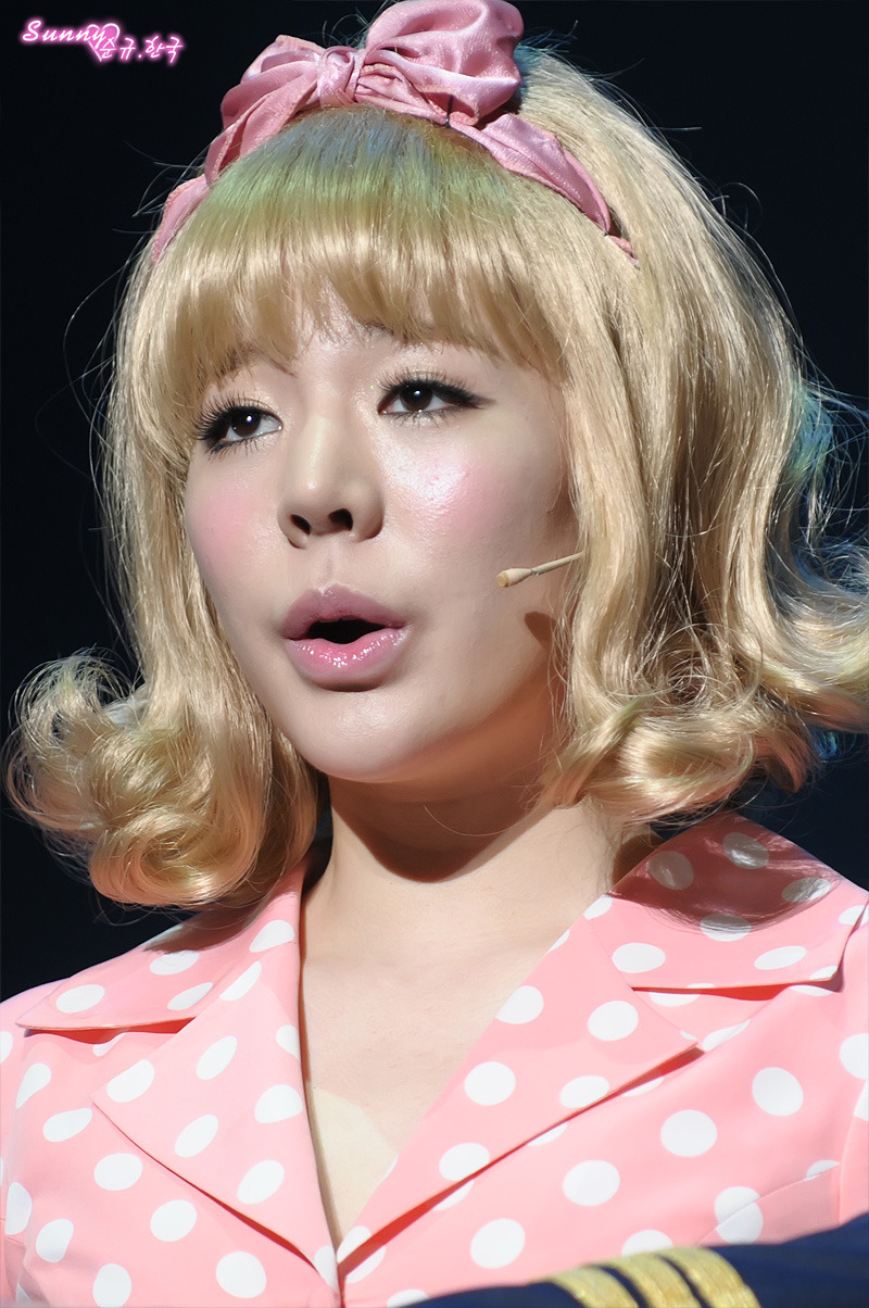 [OTHER][12-06-2012]Selca mới nhất của Sunny và Park Kwang Hyun tại hậu trường "Catch Me If You Can"  - Page 5 167D74344F7DBA81149F0D