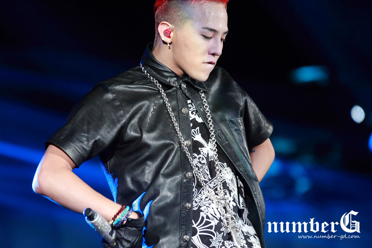 [PhoHD] ALIVE Tour 2012 ở Hồng Kông (8-9-10/12/2012) - Page 2 2232B33750CC7CA41C1453