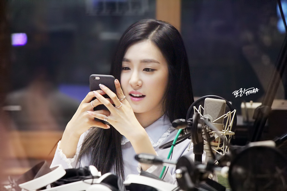 [OTHER][06-02-2015]Hình ảnh mới nhất từ DJ Sunny tại Radio MBC FM4U - "FM Date" - Page 17 244F4A3D557EA6900CBD72
