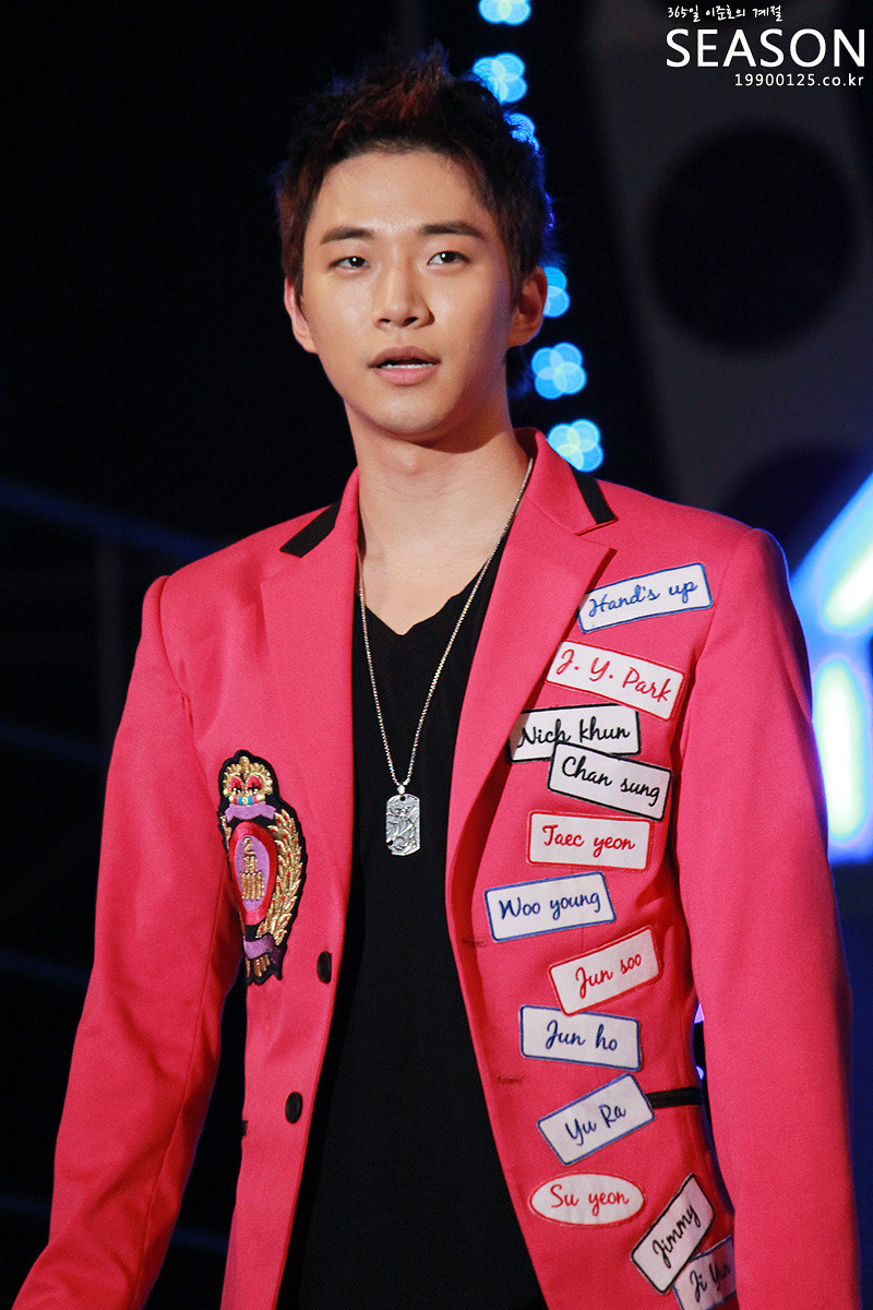 2pm’s Lee junho-110801 Haeundae Opening Festival | Lee Junho 이준호 ジュノ 俊昊