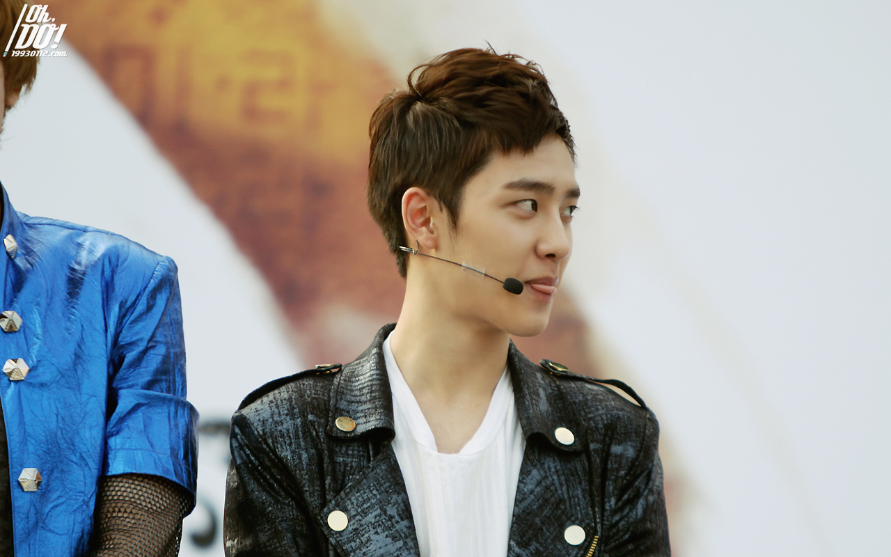 120707 D.O @ Yongsan Golden Bell 20478F414FFA6D030EDECA