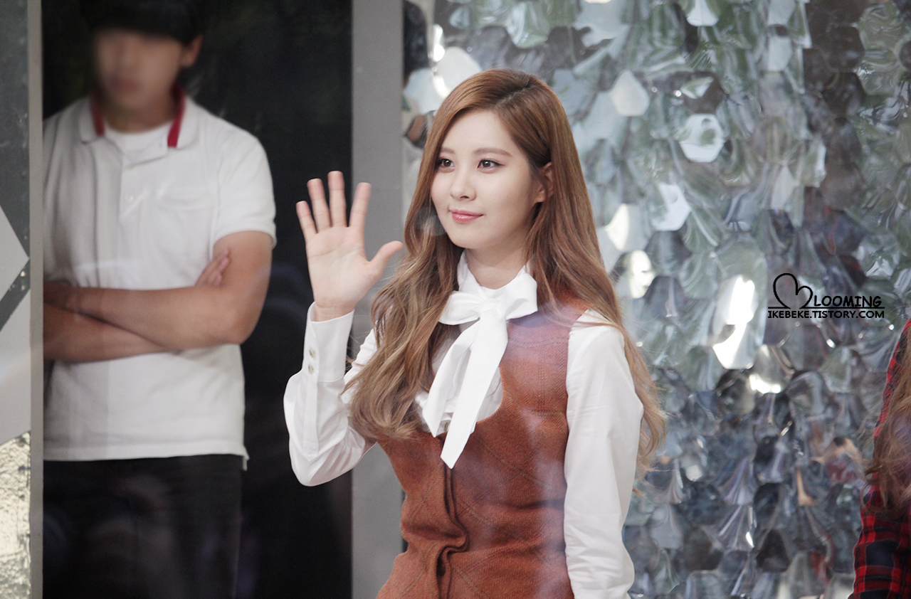 [PIC][18-09-2014]Hình ảnh mới nhất từ sân khấu Comeback của TaeTiSeo trên các chương trình âm nhạc cuối tuần - Page 2 2245BC4C541BFD0B2C1889