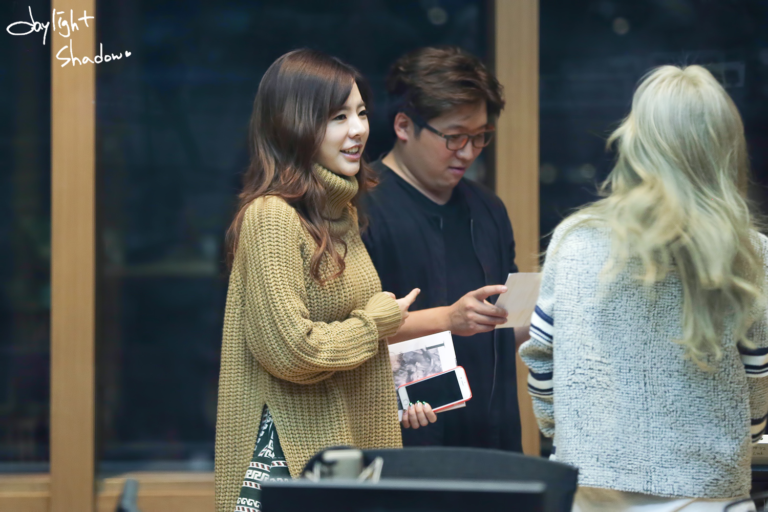 [OTHER][06-02-2015]Hình ảnh mới nhất từ DJ Sunny tại Radio MBC FM4U - "FM Date" - Page 32 256DA93F56A0B34727582B