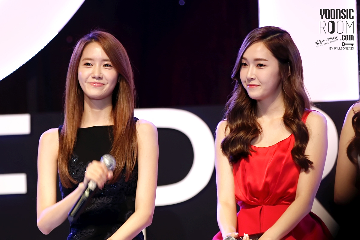 [PIC][20-10-2013]Jessica - YoonA và SeoHyun xuất hiện tại Thái Lan để tham dự "GiRL DE PROVENCE Thanks Party" vào tối nay - Page 15 2606383F526BB0E2149F35