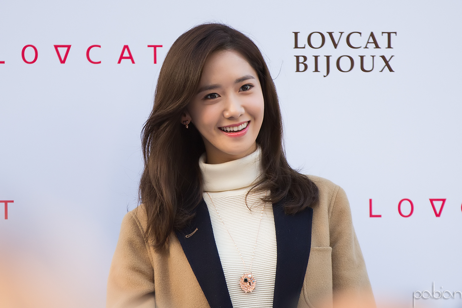 [PIC][24-10-2015]YoonA tham dự buổi fansign cho thương hiệu "LOVCAT" vào chiều nay - Page 4 27620B39562E26C331B9AE