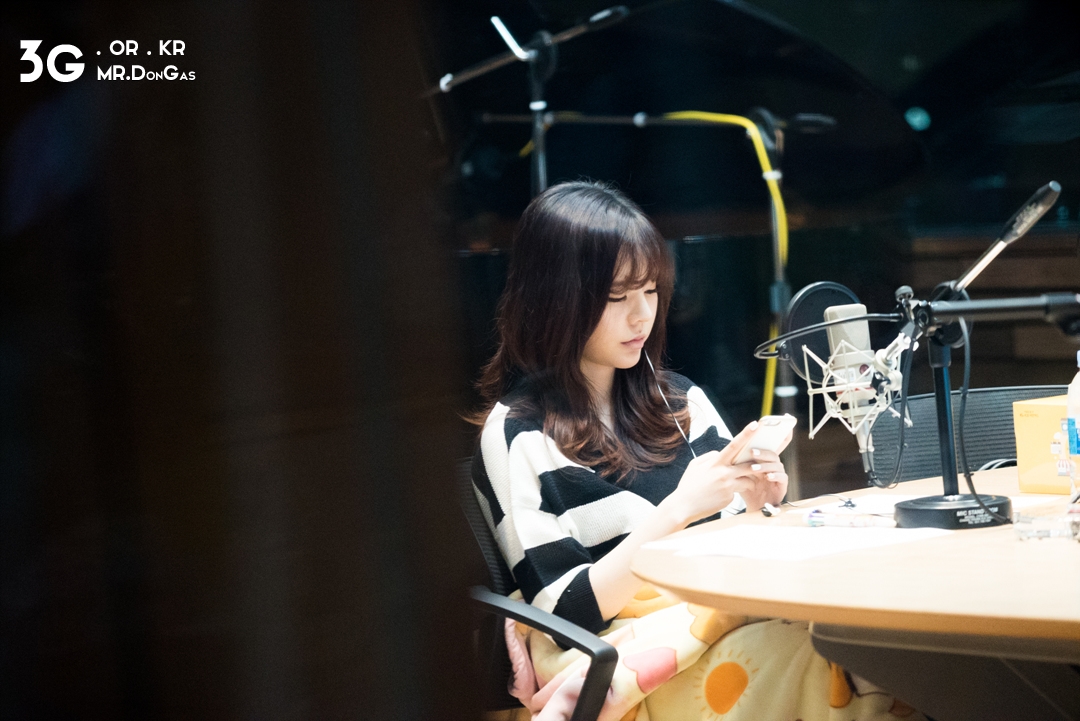 [OTHER][06-02-2015]Hình ảnh mới nhất từ DJ Sunny tại Radio MBC FM4U - "FM Date" - Page 9 2774FA365542629B12E67B